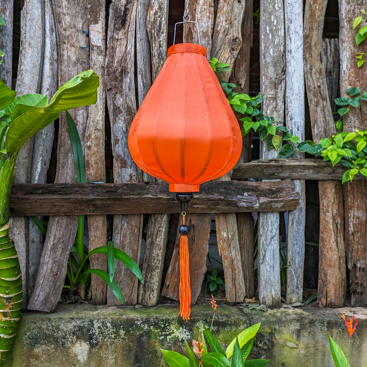 Đèn lồng UV màu cam neon